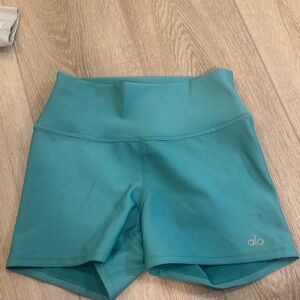 ALO Yoga Women's Aqua Bike Shorts